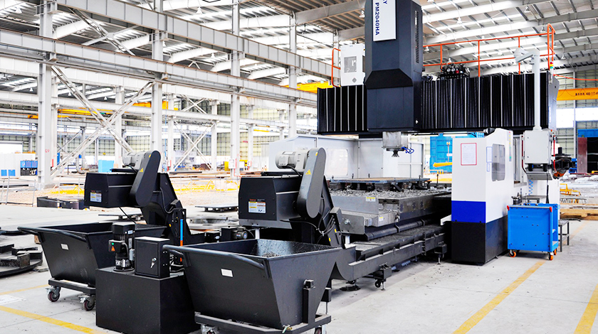 Especificación: NEWAY2040 Tamaño máximo de mecanizado: 2 metros x 4 metros, centro de mecanizado de pórtico profesional, equipo de mecanizado avanzado